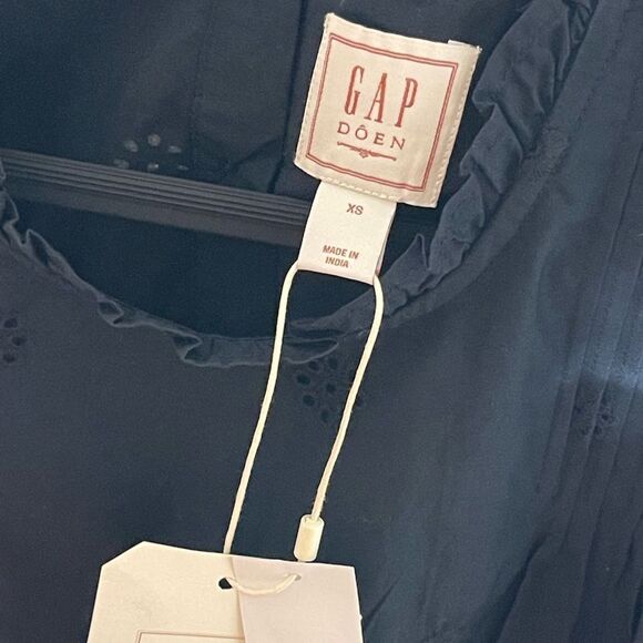 Sold  - Picture 3 of 5